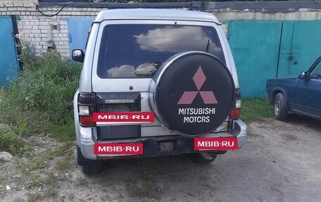 Mitsubishi Pajero III рестайлинг, 1996 год, 550 000 рублей, 4 фотография