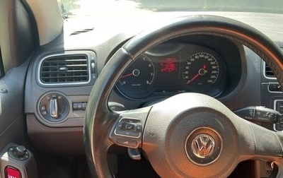 Volkswagen Polo VI (EU Market), 2013 год, 820 000 рублей, 1 фотография