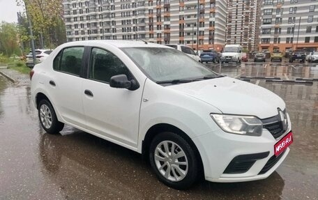 Renault Logan II, 2019 год, 680 000 рублей, 1 фотография