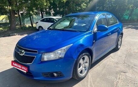 Chevrolet Cruze II, 2011 год, 590 000 рублей, 4 фотография