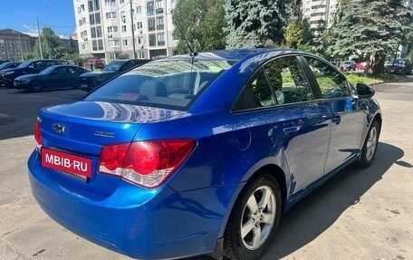 Chevrolet Cruze II, 2011 год, 590 000 рублей, 6 фотография