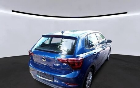 Volkswagen Polo VI (EU Market), 2022 год, 1 592 000 рублей, 2 фотография