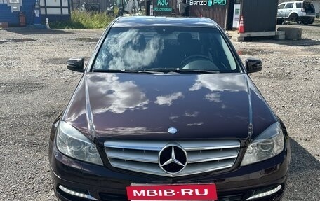 Mercedes-Benz C-Класс, 2010 год, 1 050 000 рублей, 6 фотография