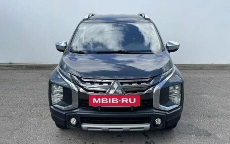 Mitsubishi Xpander, 2022 год, 2 000 000 рублей, 2 фотография