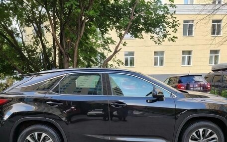 Lexus RX IV рестайлинг, 2021 год, 5 865 000 рублей, 1 фотография