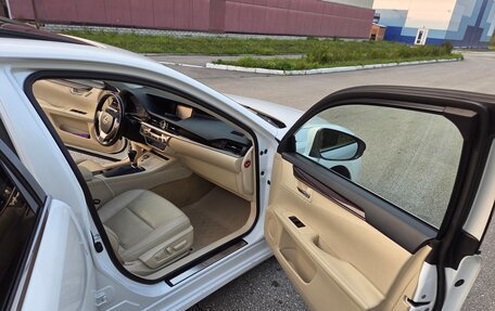 Lexus ES VII, 2014 год, 2 400 000 рублей, 10 фотография