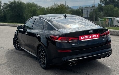 KIA Optima IV, 2018 год, 2 100 000 рублей, 3 фотография