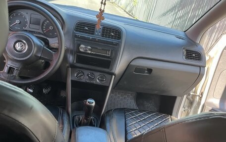 Volkswagen Polo VI (EU Market), 2012 год, 840 000 рублей, 8 фотография