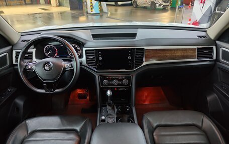 Volkswagen Teramont I, 2019 год, 3 790 000 рублей, 11 фотография