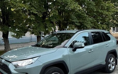 Toyota RAV4, 2020 год, 2 890 000 рублей, 9 фотография