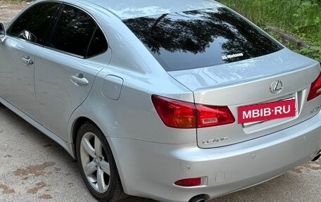Lexus IS II рестайлинг 2, 2007 год, 1 000 000 рублей, 10 фотография