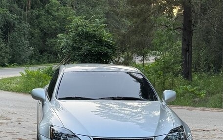 Lexus IS II рестайлинг 2, 2007 год, 1 000 000 рублей, 30 фотография