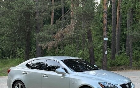 Lexus IS II рестайлинг 2, 2007 год, 1 000 000 рублей, 28 фотография