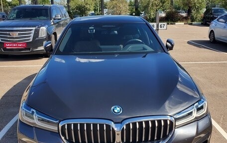 BMW 5 серия, 2021 год, 5 300 000 рублей, 2 фотография