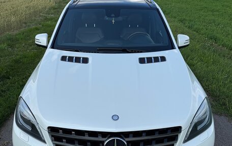 Mercedes-Benz M-Класс, 2012 год, 2 500 000 рублей, 3 фотография