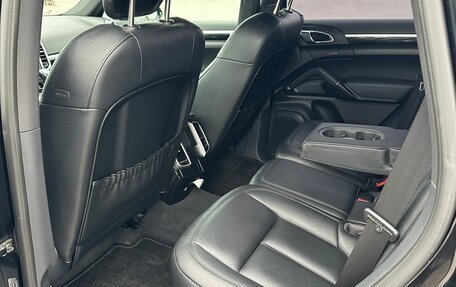 Porsche Cayenne III, 2015 год, 3 300 000 рублей, 10 фотография