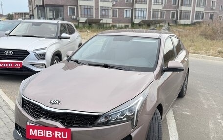KIA Rio IV, 2020 год, 1 300 000 рублей, 8 фотография