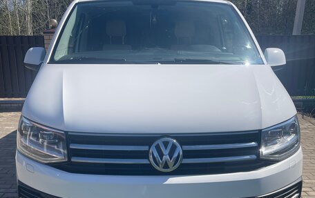 Volkswagen Caravelle T6 рестайлинг, 2018 год, 2 990 000 рублей, 16 фотография