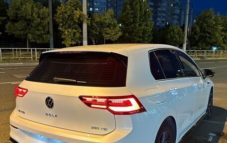 Volkswagen Golf VIII, 2023 год, 2 120 000 рублей, 4 фотография