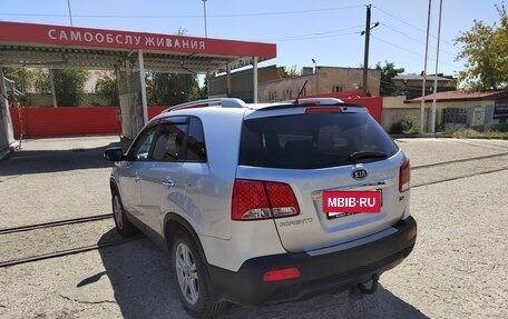 KIA Sorento II рестайлинг, 2010 год, 1 400 000 рублей, 2 фотография