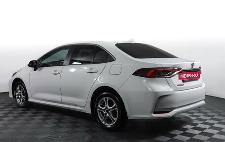 Toyota Corolla, 2019 год, 1 990 000 рублей, 7 фотография