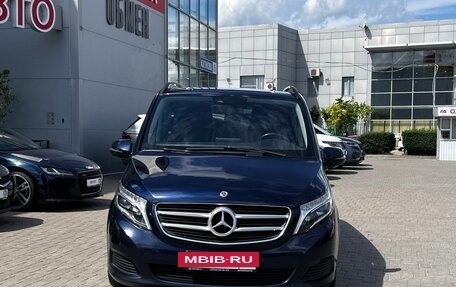 Mercedes-Benz V-Класс, 2018 год, 3 800 000 рублей, 2 фотография