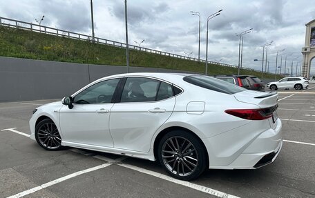Toyota Camry, 2025 год, 4 300 000 рублей, 4 фотография