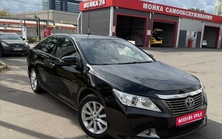 Toyota Camry, 2011 год, 1 520 000 рублей, 2 фотография