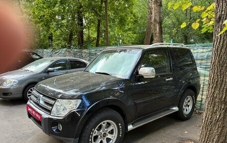 Mitsubishi Pajero IV, 2007 год, 2 500 000 рублей, 3 фотография