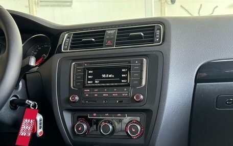 Volkswagen Jetta VI, 2017 год, 1 655 000 рублей, 15 фотография