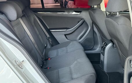 Volkswagen Jetta VI, 2017 год, 1 655 000 рублей, 24 фотография