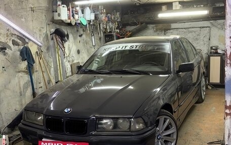 BMW 3 серия, 1993 год, 550 000 рублей, 7 фотография