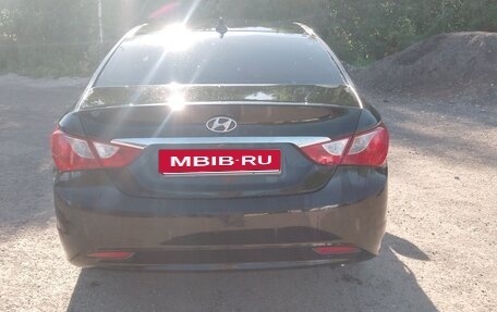 Hyundai Sonata VI, 2012 год, 1 100 000 рублей, 8 фотография