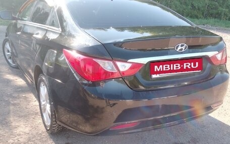 Hyundai Sonata VI, 2012 год, 1 100 000 рублей, 9 фотография