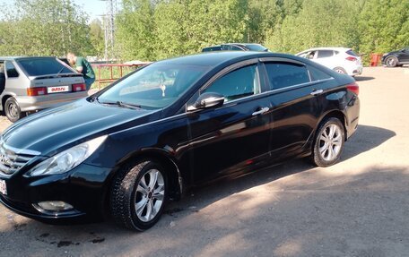 Hyundai Sonata VI, 2012 год, 1 100 000 рублей, 12 фотография