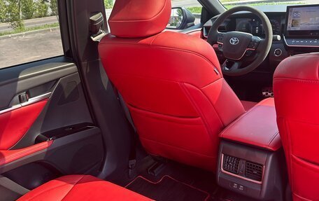 Toyota Camry, 2024 год, 3 800 000 рублей, 3 фотография