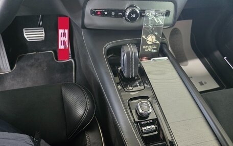 Volvo XC90 II рестайлинг, 2019 год, 4 500 000 рублей, 27 фотография