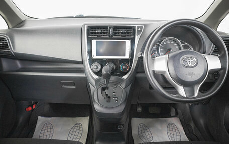 Toyota Ractis II, 2014 год, 949 000 рублей, 12 фотография