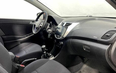 Hyundai Solaris II рестайлинг, 2014 год, 990 000 рублей, 12 фотография