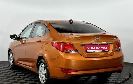 Hyundai Solaris II рестайлинг, 2014 год, 990 000 рублей, 8 фотография