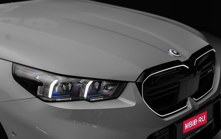 BMW M5, 2024 год, 21 500 000 рублей, 15 фотография