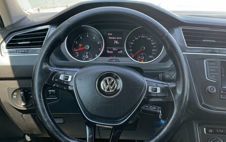Volkswagen Tiguan II, 2017 год, 1 820 000 рублей, 13 фотография
