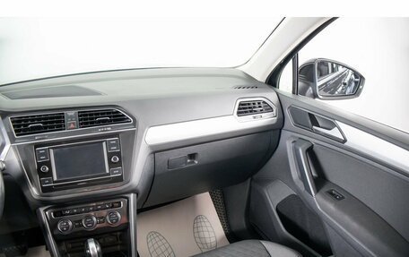 Volkswagen Tiguan II, 2017 год, 2 159 000 рублей, 13 фотография
