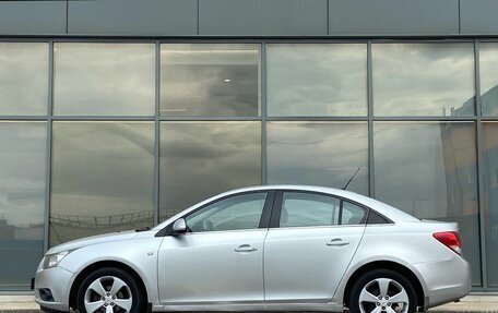 Chevrolet Cruze II, 2010 год, 549 000 рублей, 3 фотография