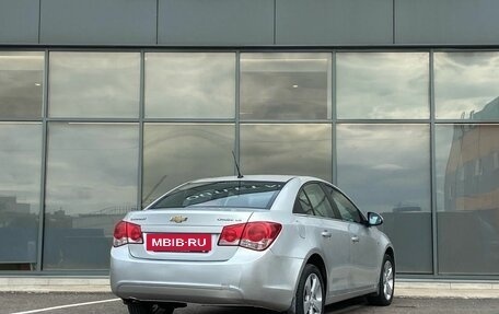 Chevrolet Cruze II, 2010 год, 549 000 рублей, 4 фотография