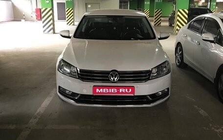 Volkswagen Passat B7, 2013 год, 1 100 000 рублей, 11 фотография