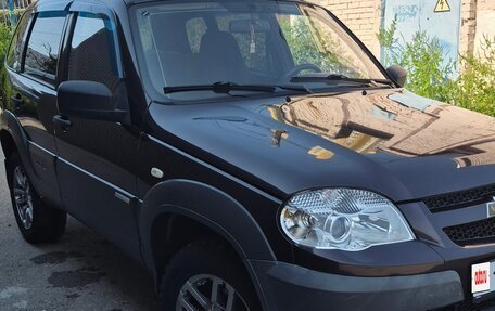 Chevrolet Niva I рестайлинг, 2015 год, 550 000 рублей, 5 фотография