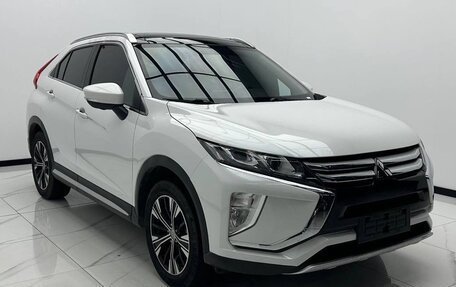 Mitsubishi Eclipse Cross, 2021 год, 2 670 000 рублей, 3 фотография