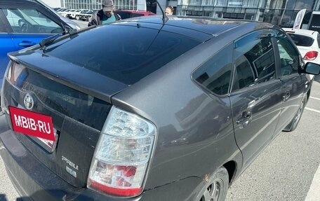 Toyota Prius, 2007 год, 590 000 рублей, 4 фотография