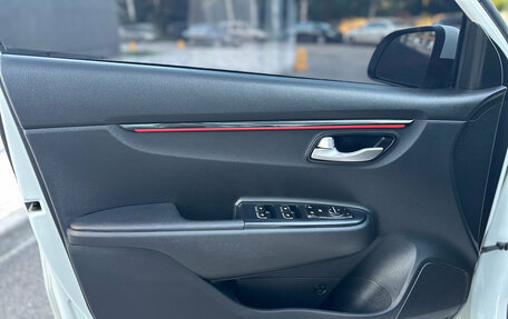 KIA Rio IV, 2020 год, 1 370 000 рублей, 30 фотография